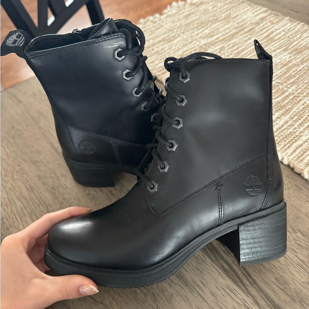 Timberland Leather Ankle Boot.
